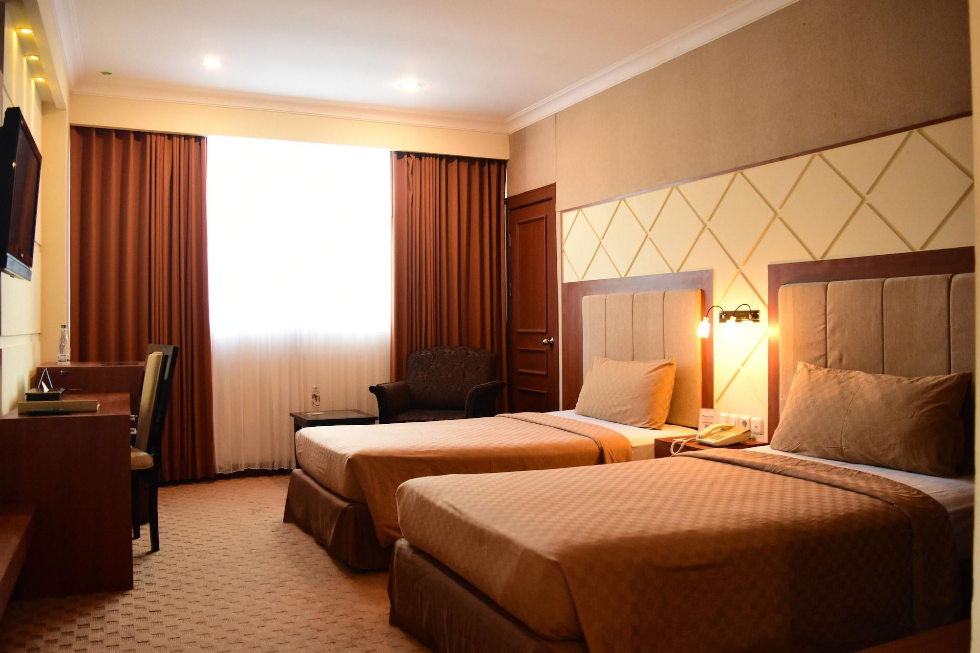 Singgasana Hotel มากาซาร์ ภายนอก รูปภาพ