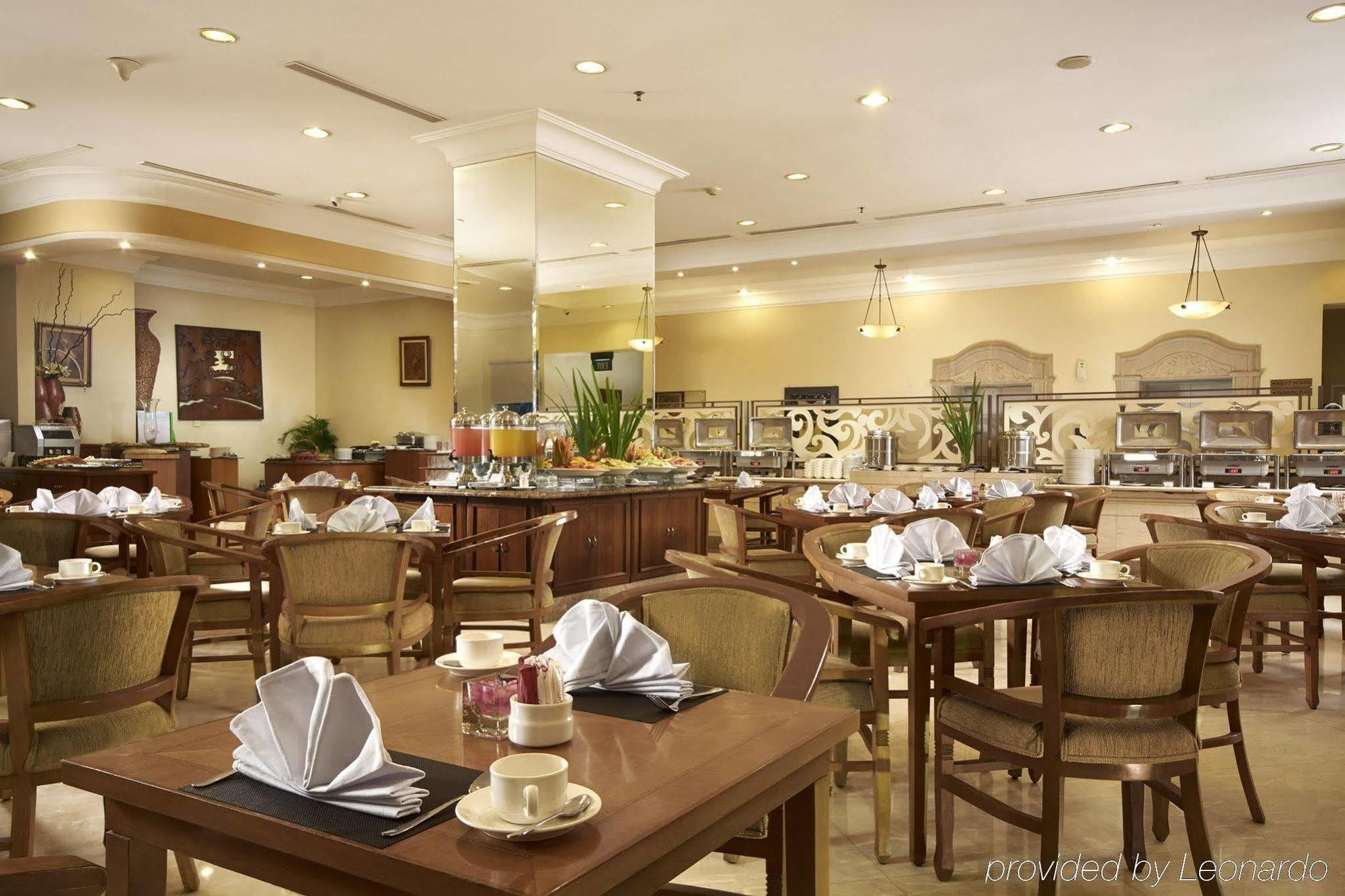 Singgasana Hotel มากาซาร์ ภายนอก รูปภาพ