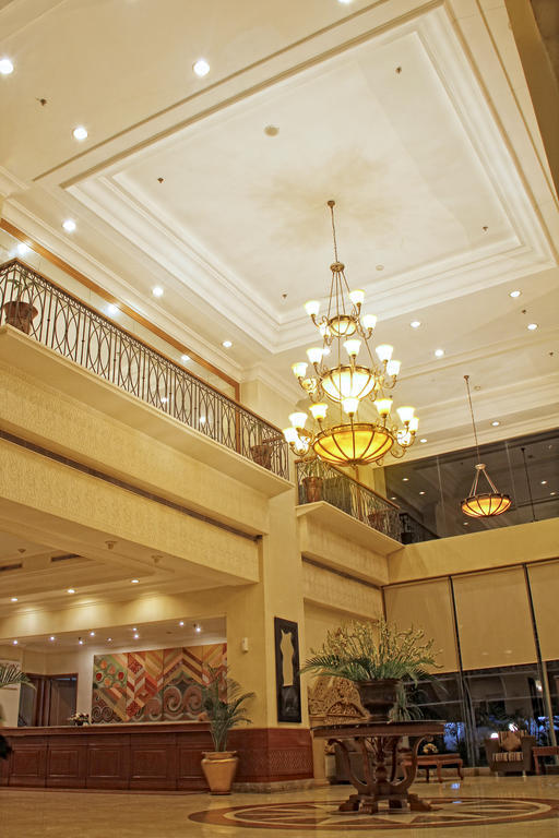 Singgasana Hotel มากาซาร์ ภายนอก รูปภาพ